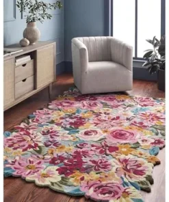 Floral Hand Tufted Wool Carpet